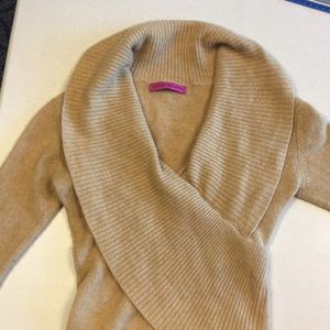 Camel cashmere sweater by Matthew Williamson